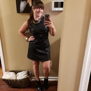 Meet your Posher, Noelle